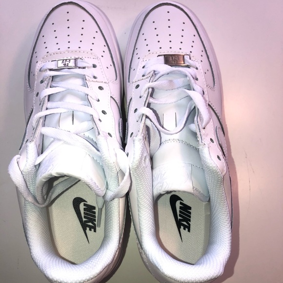 SOLD! - Picture 3 of 5